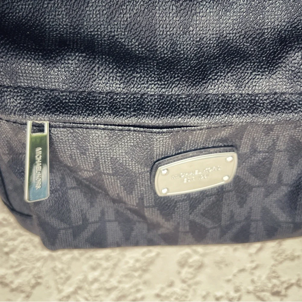 Michael Kors Black Backpack - Picture 4 of 14